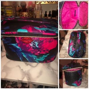 Makeup bag